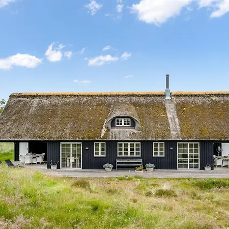 Holiday home Helmi - 1-5km From The Sea By Interhome *
