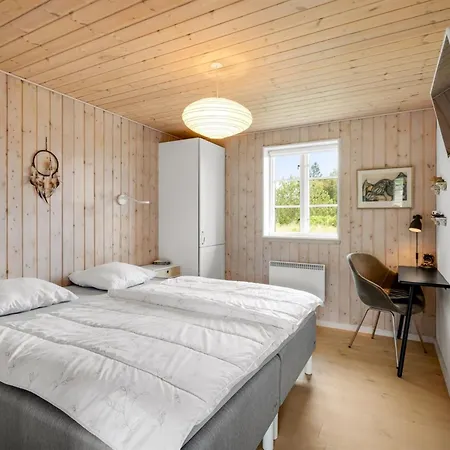Semesterbostad Helmi - 1-5km From The Sea By Interhome *